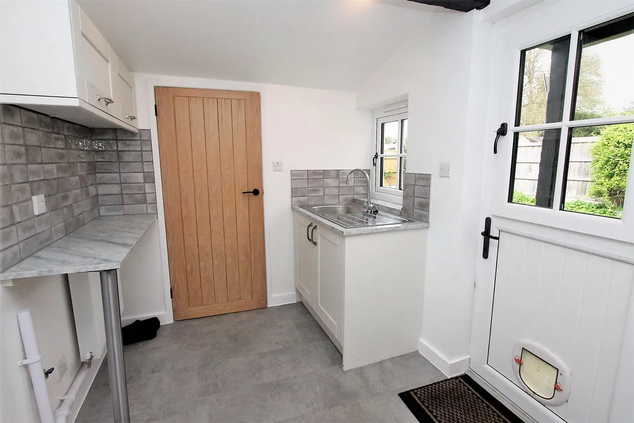 Birmingham Road, Blakedown, Kidderminster, photo 9