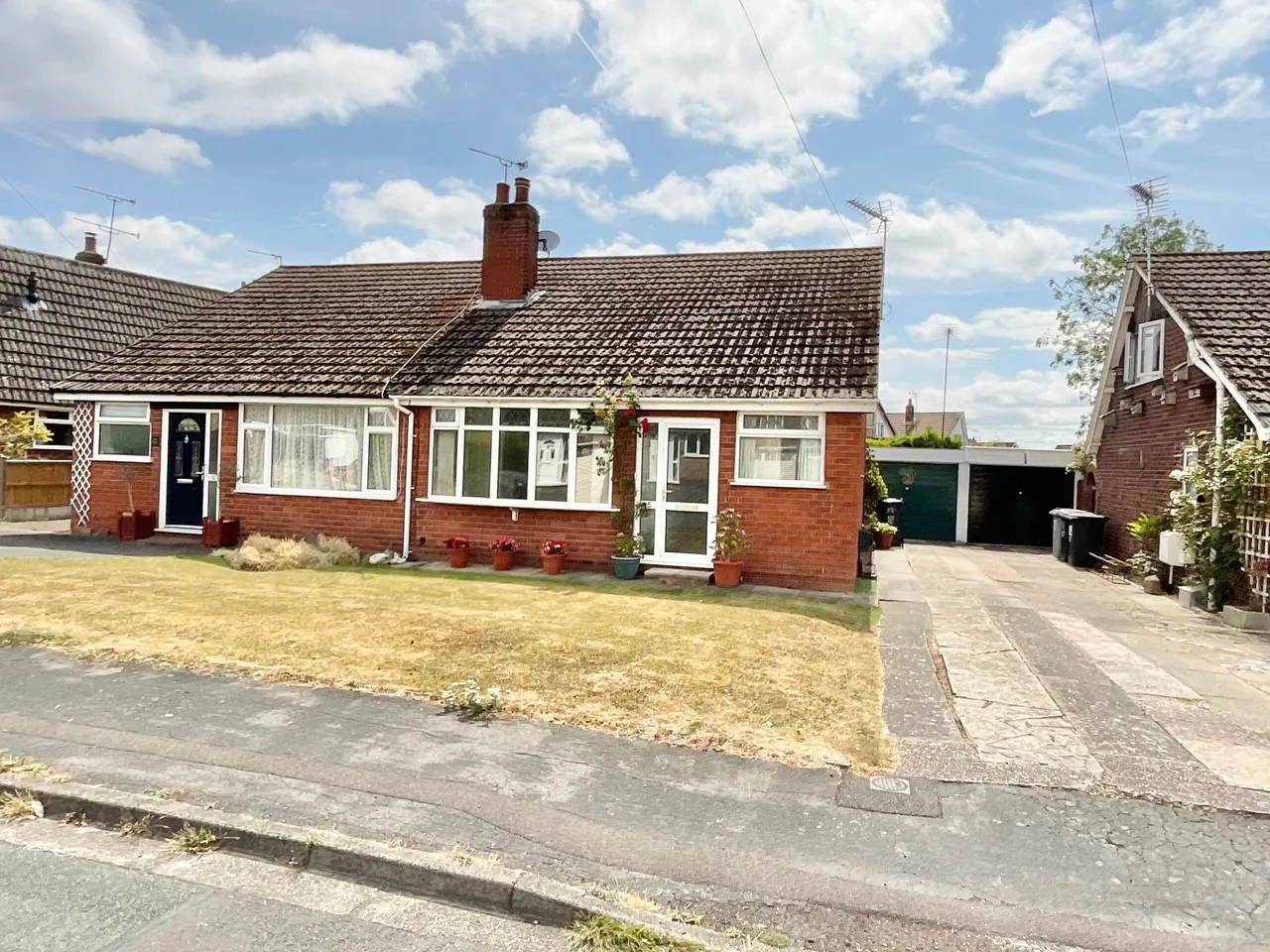 3 bed house for sale, Milton Drive, Wistaston, CW2