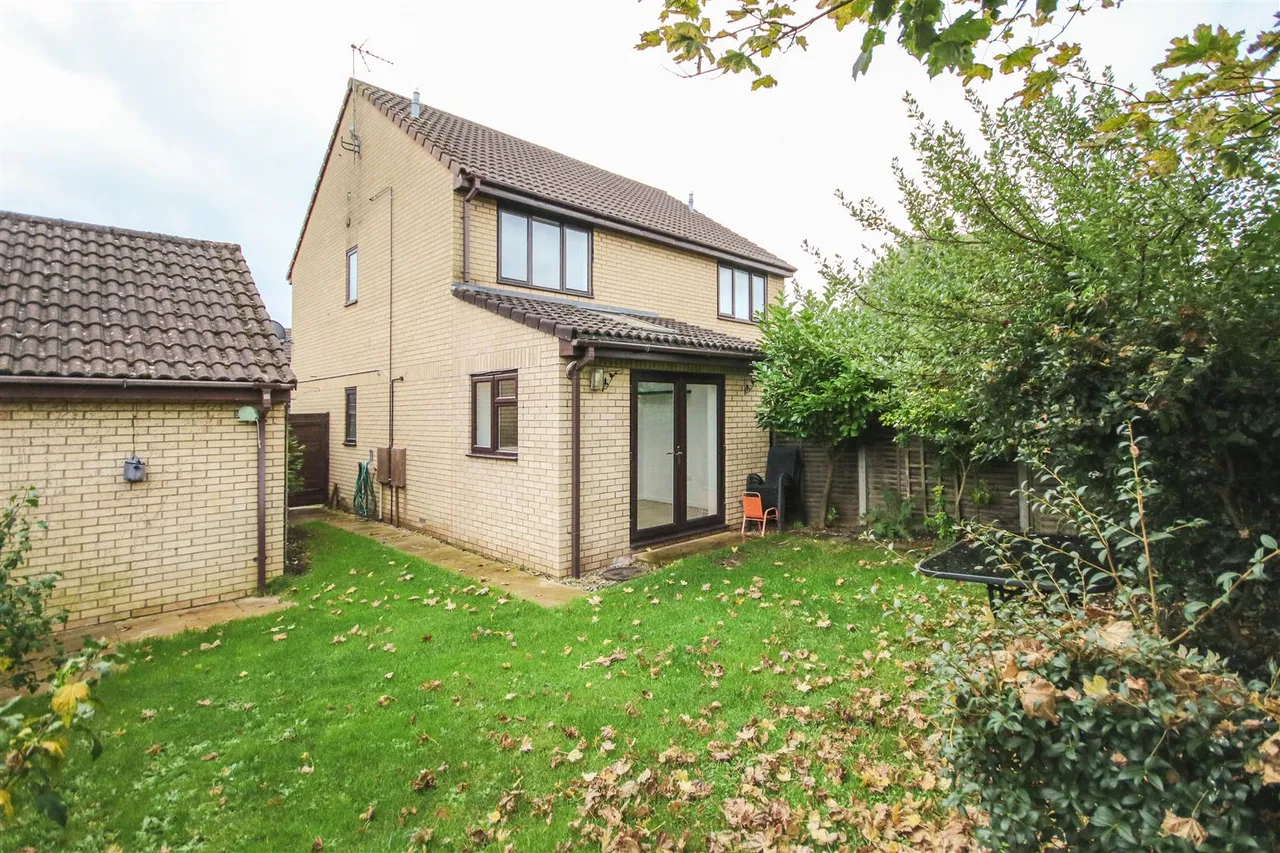 Bill Rickaby Drive, Newmarket, CB8, photo 13