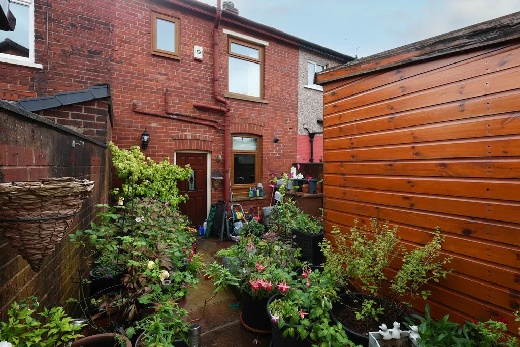 Phyllis Street, Rochdale OL12 7NA, photo 11