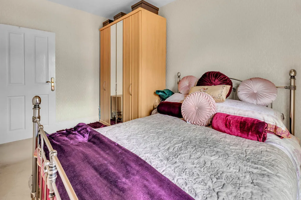 Phyllis Street, Rochdale OL12 7NA, photo 6