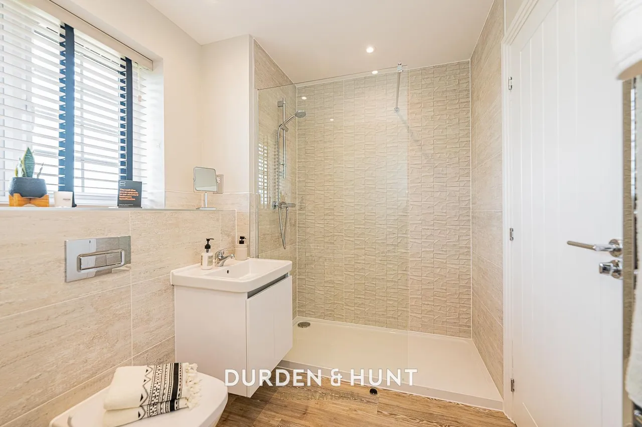 Cinderpath Way, Great Bentley, CO7, photo 39