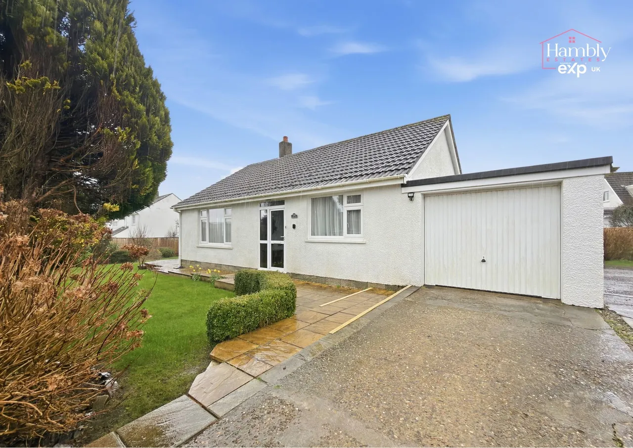 2 bed house for sale — Castle View, Simpson Cross, Haverfordwest, SA62 6EN