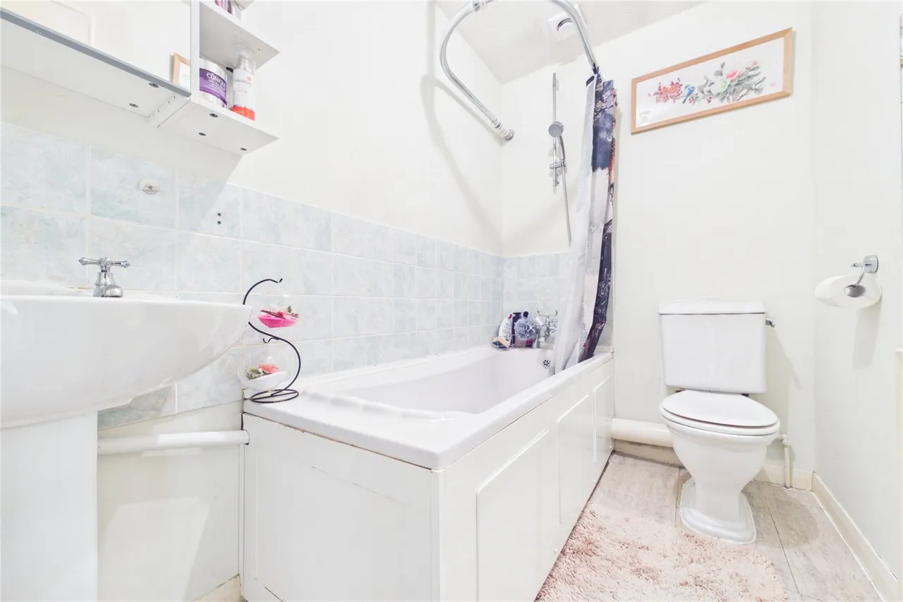 Charlville Drive, Calcot, RG31, photo 7