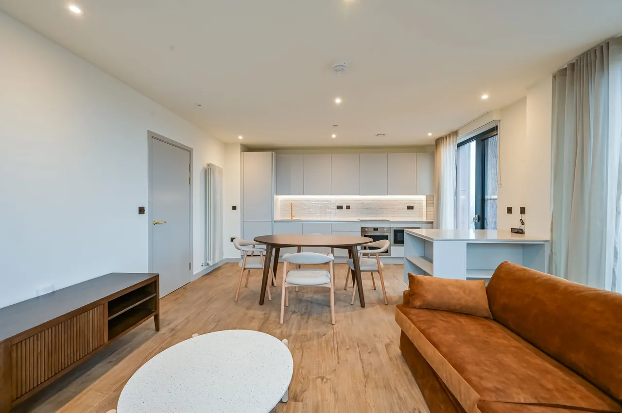 2 bed flat to rent — Showflat Type 5, The Eades, Walthamstow