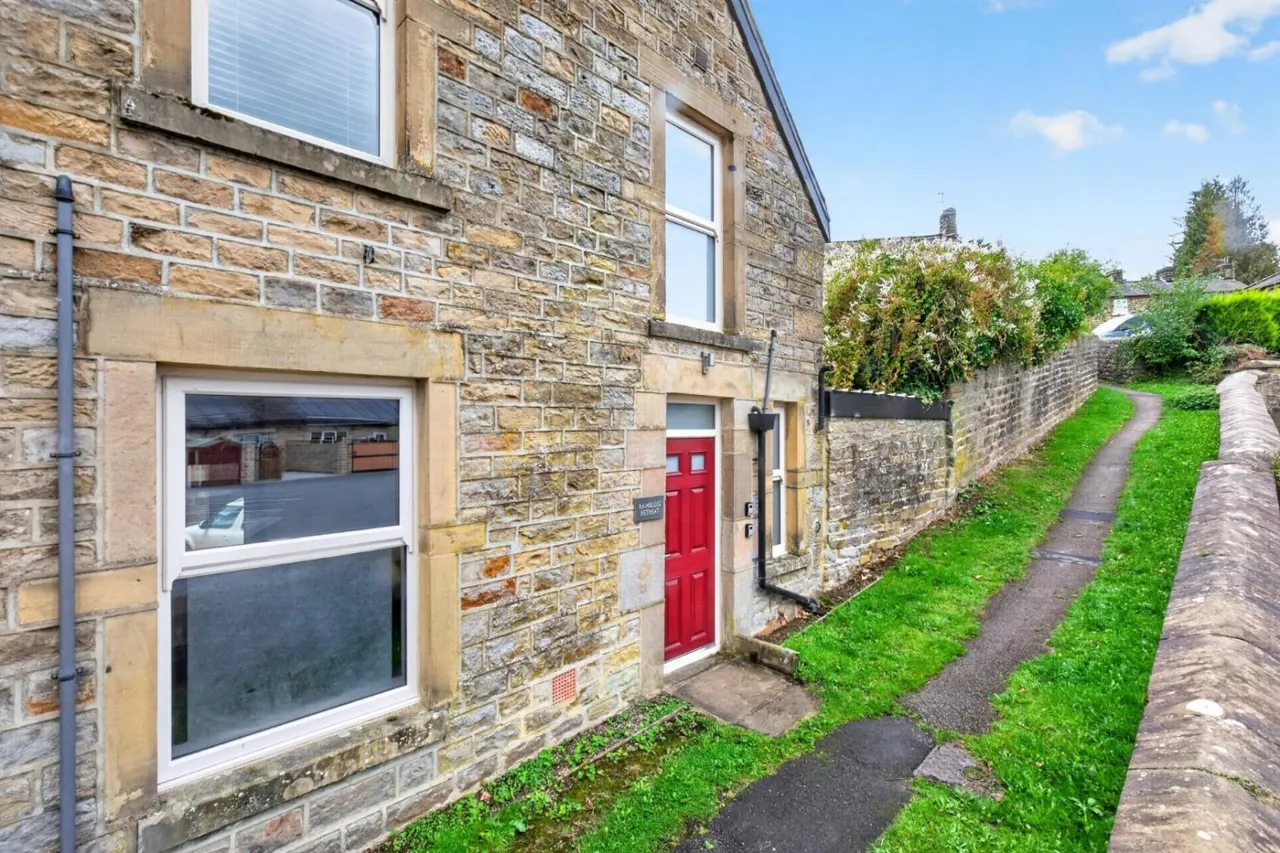 1 bed house for sale, Bridgehouse Gate, Pateley Bridge, HG3