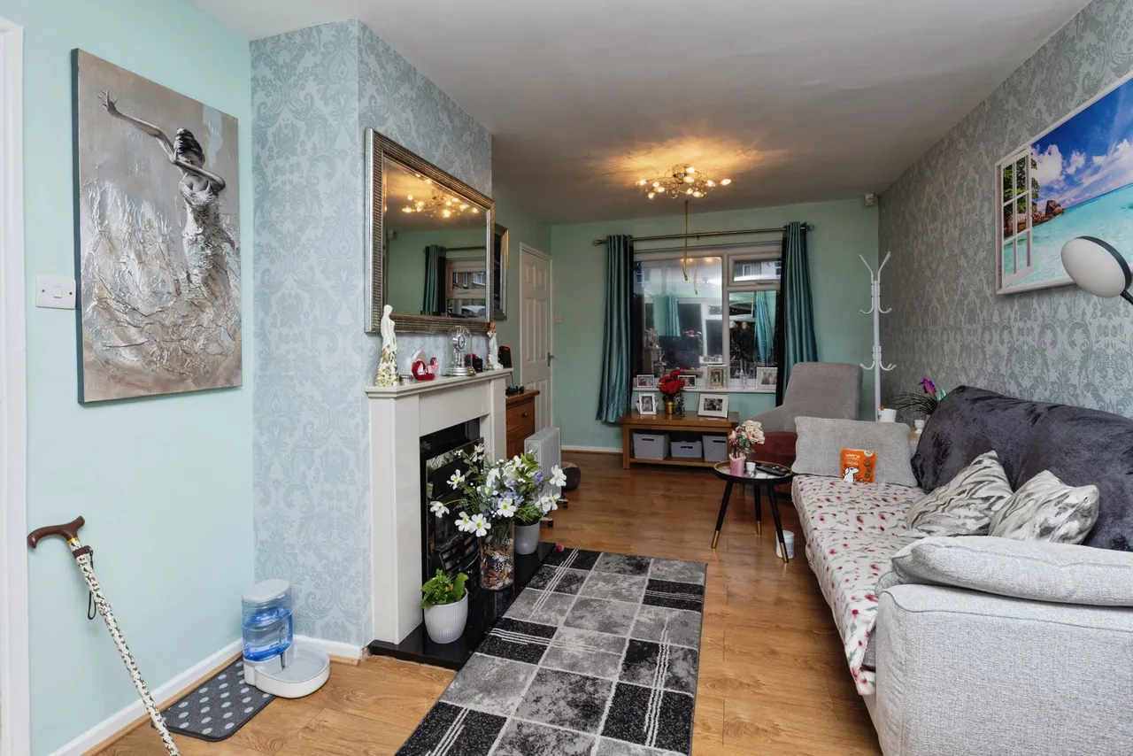Marlow Close, Huddersfield, photo 8