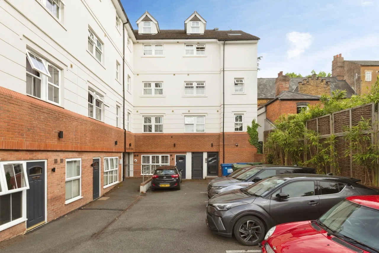 1 bed flat for sale — West Bar Street, BANBURY, Oxfordshire, OX16