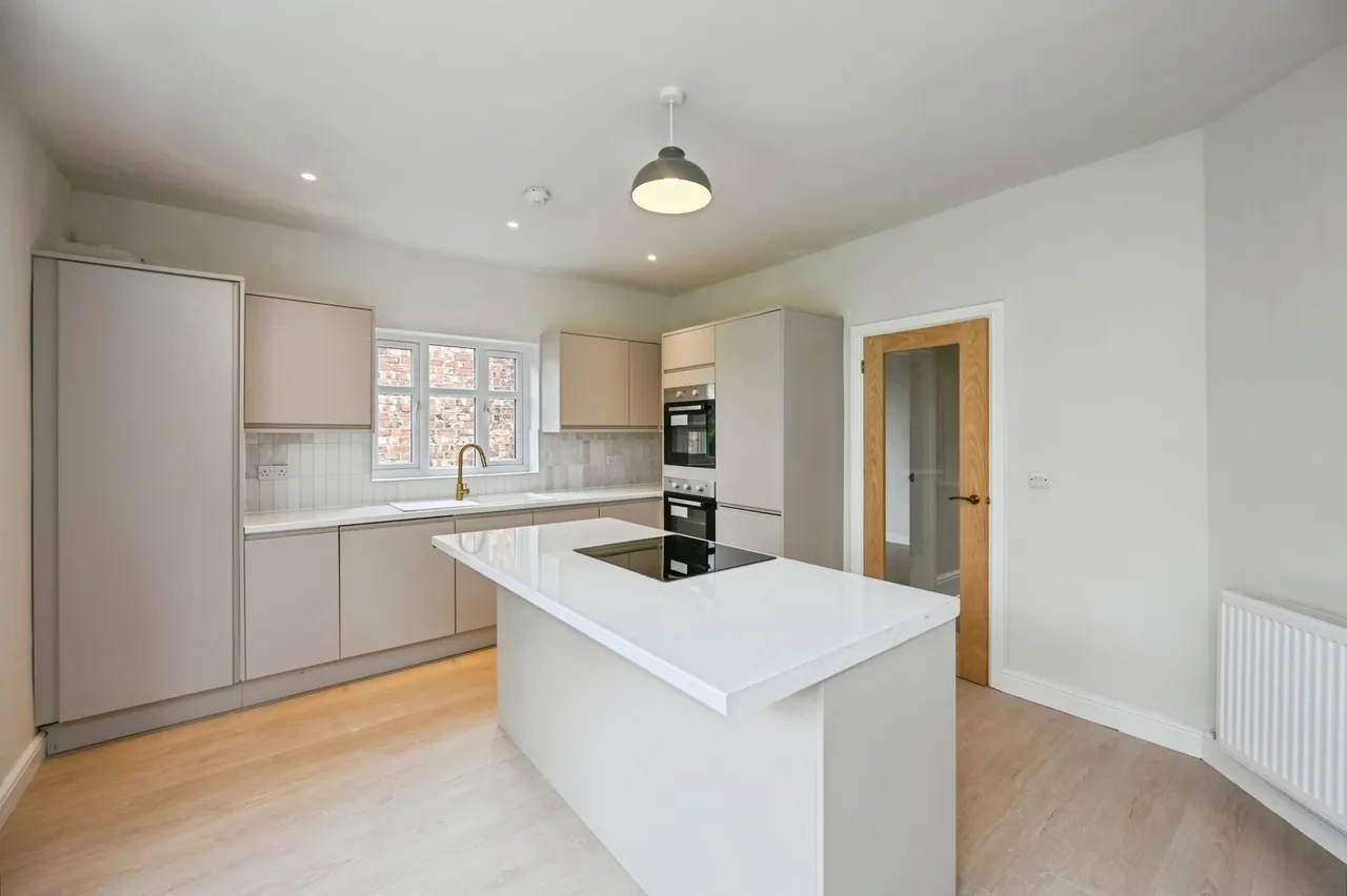 Kimberley Drive, Liverpool, L23, photo 5