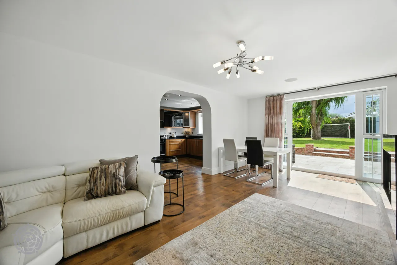 Twiss Green Lane, Culcheth, Warrington, WA3 4BZ, photo 4