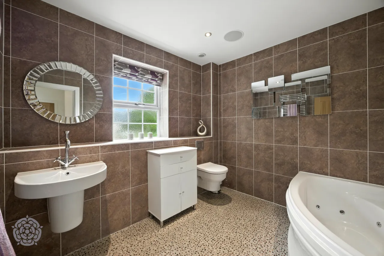 Twiss Green Lane, Culcheth, Warrington, WA3 4BZ, photo 23