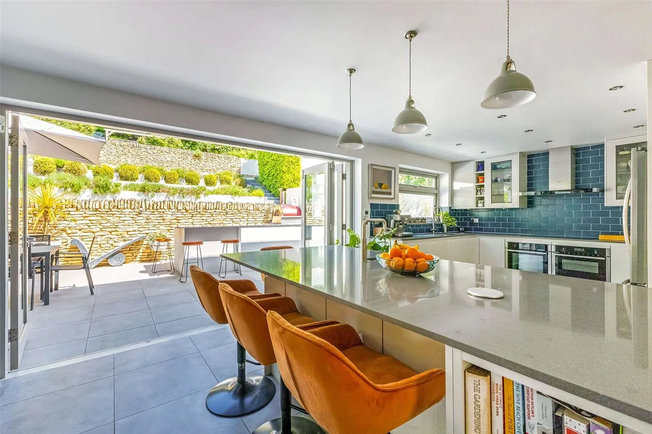 Greenacres Lane, Penn, HP10, photo 4