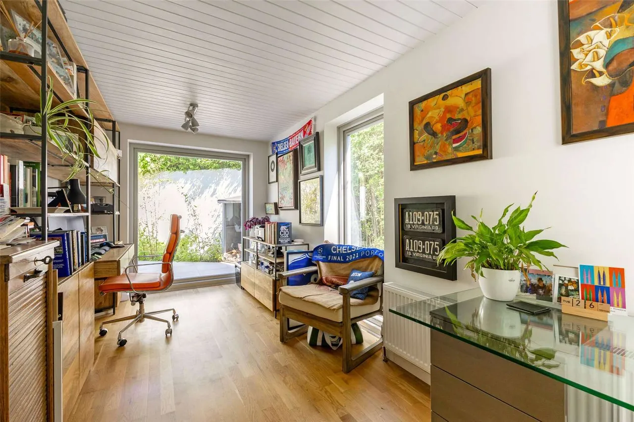 Greenacres Lane, Penn, HP10, photo 5