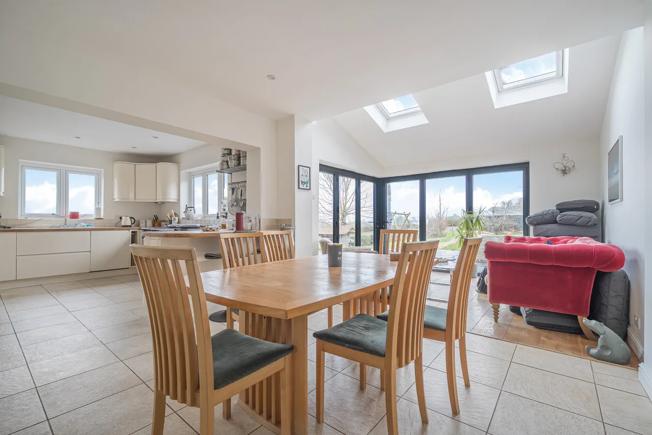 Foundry Lane, Loosley Row, HP27, photo 8