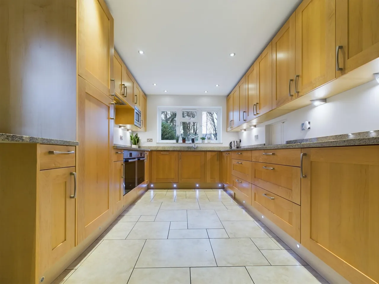 Thyme Close, Chineham, Basingstoke, RG24, photo 8