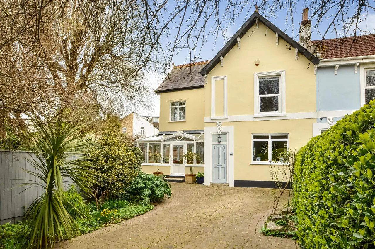 3 bed house for sale, Southsea, Hampshire
