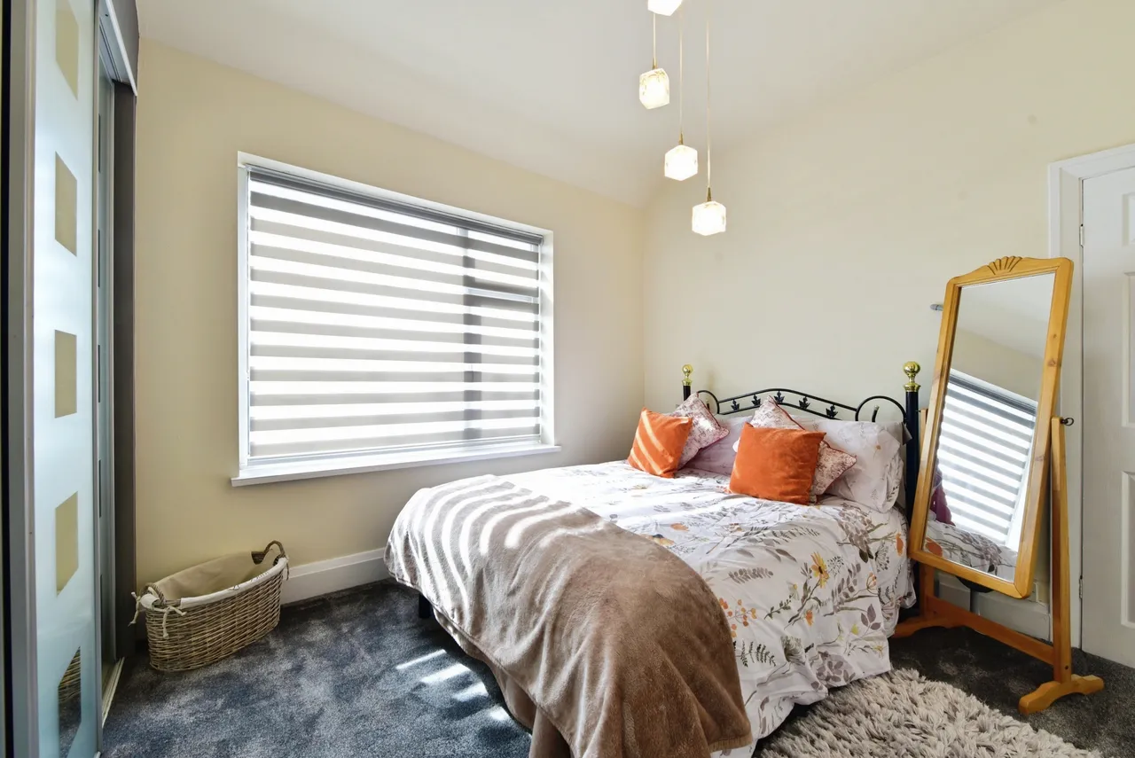 Southey Green Road, Sheffield, photo 7