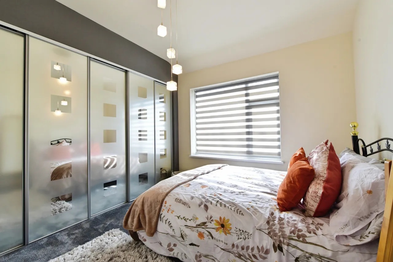 Southey Green Road, Sheffield, photo 9