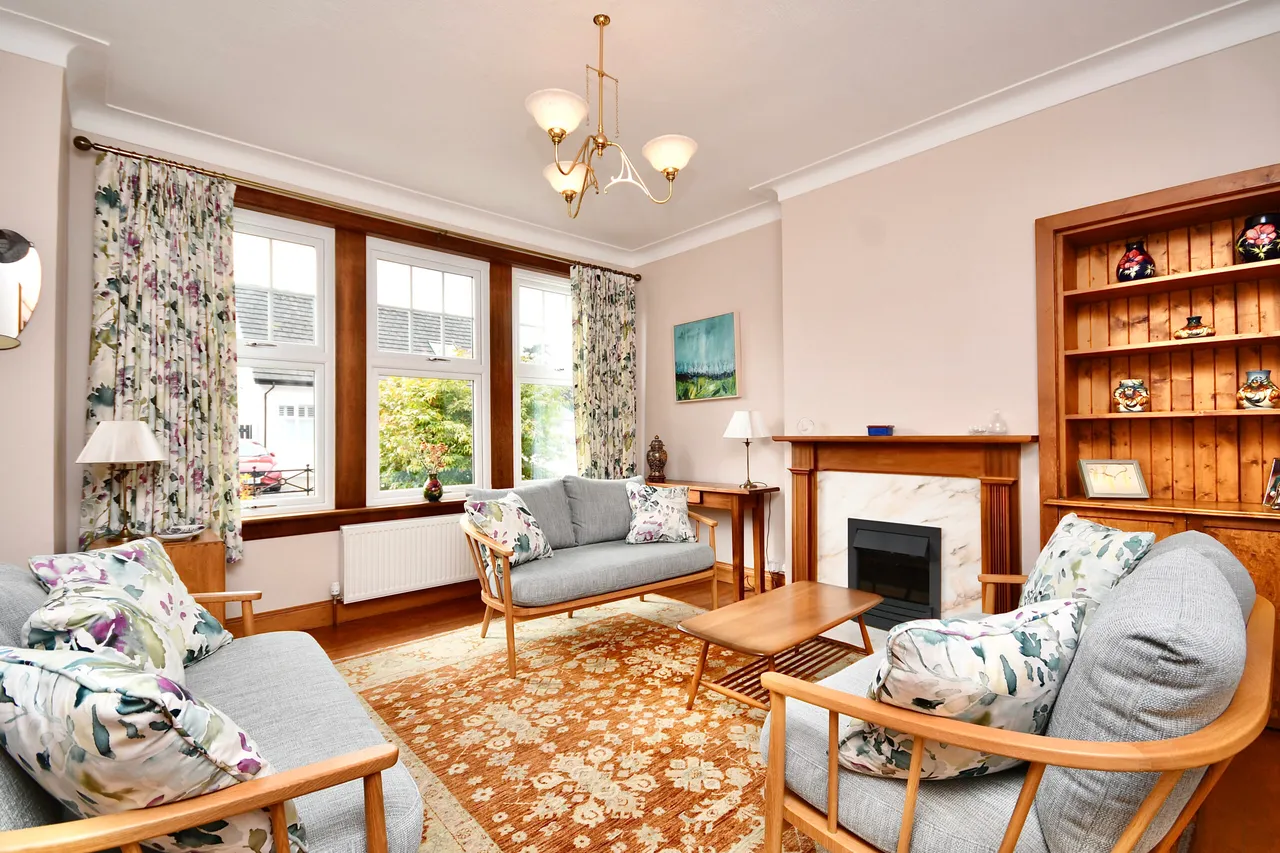 2 Hilary Crescent, Ayr, KA7 2JU, photo 3