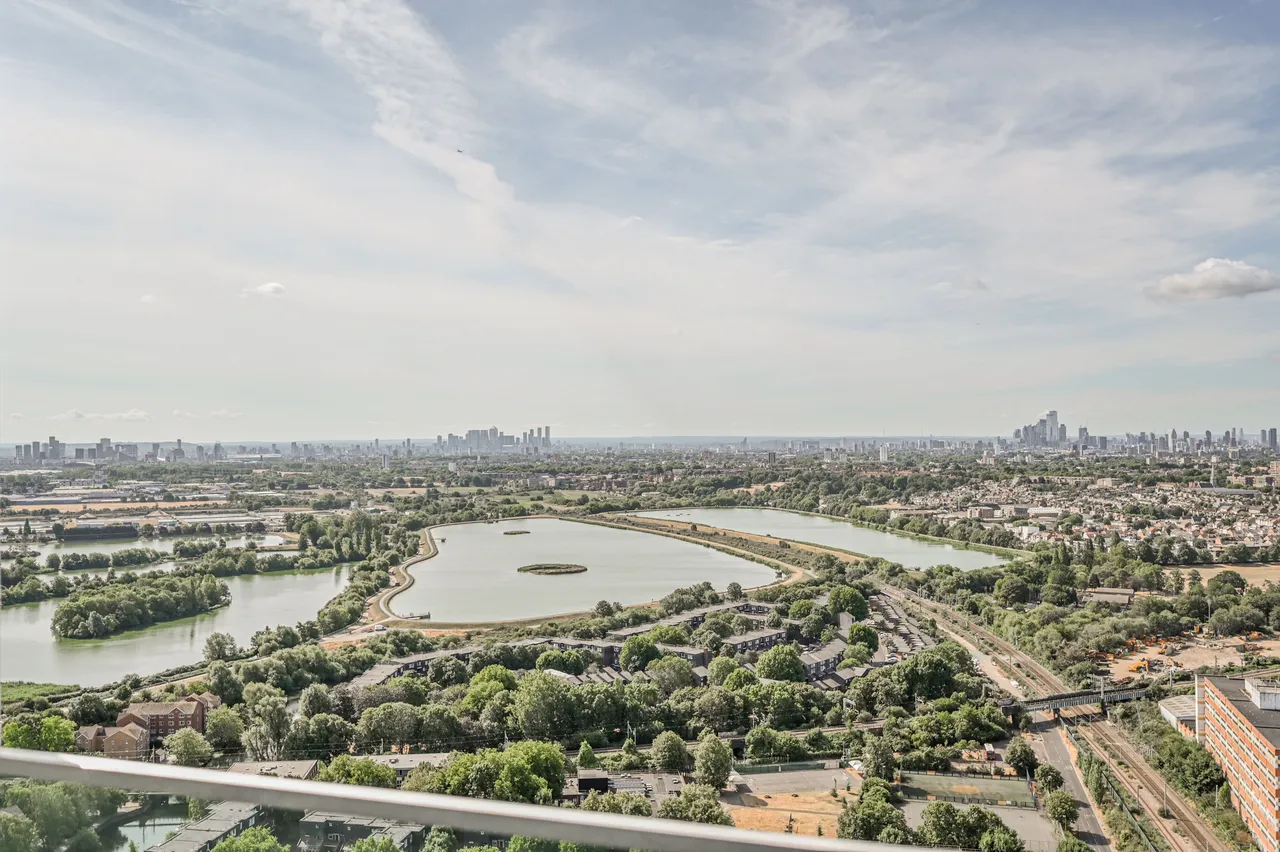 London, N17, photo 19