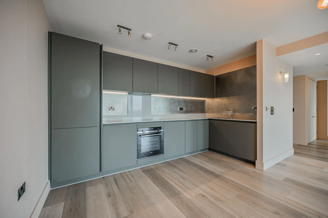 London, N17, photo 14