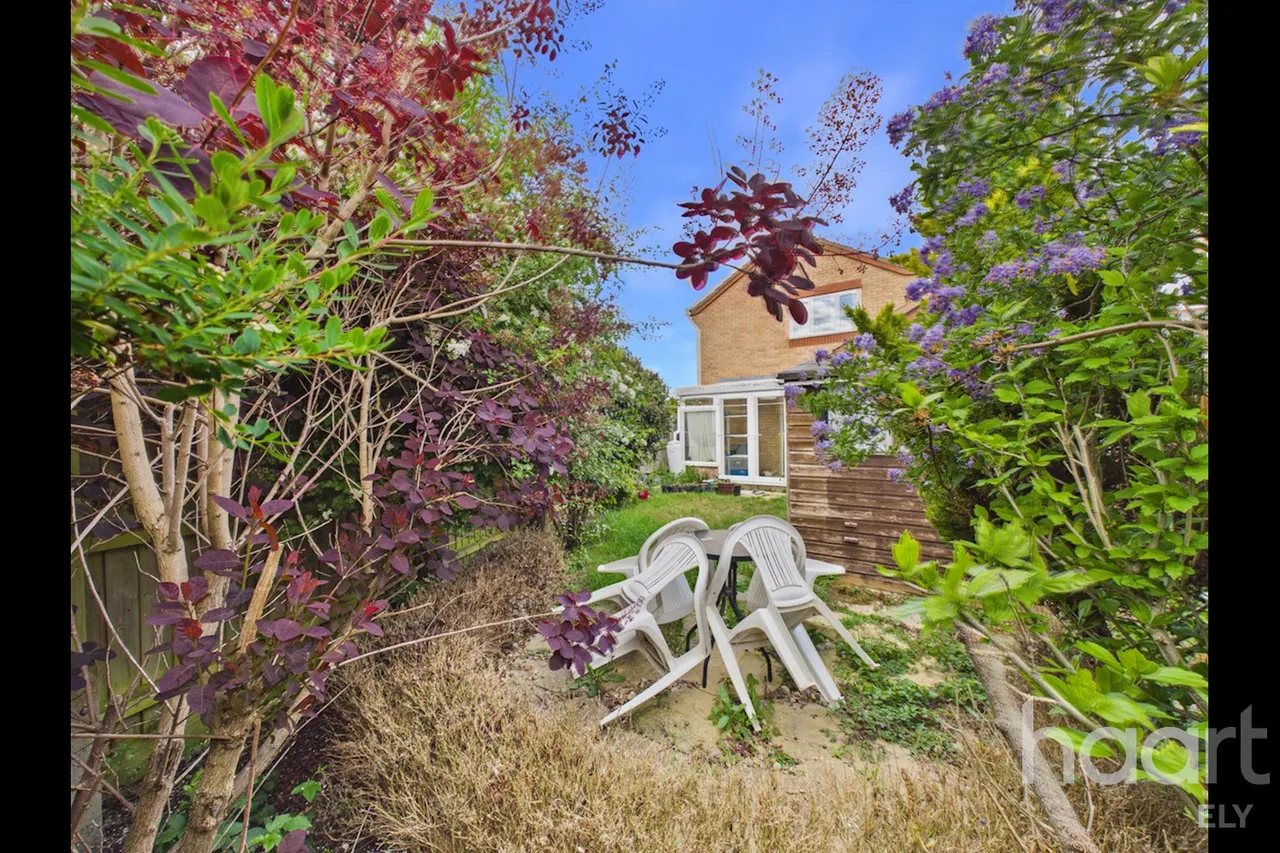 Vermuyden Gardens, Sutton, CB6, photo 2