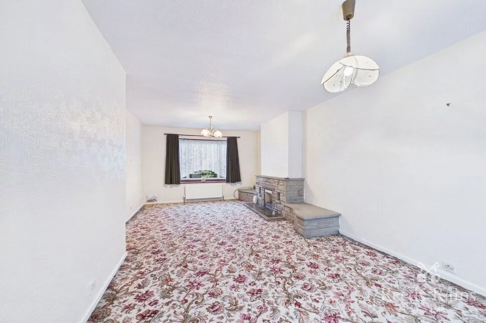 Armley Grange Mount, Leeds, LS12, photo 9
