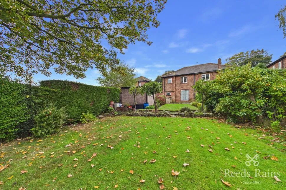 Armley Grange Mount, Leeds, LS12, photo 2