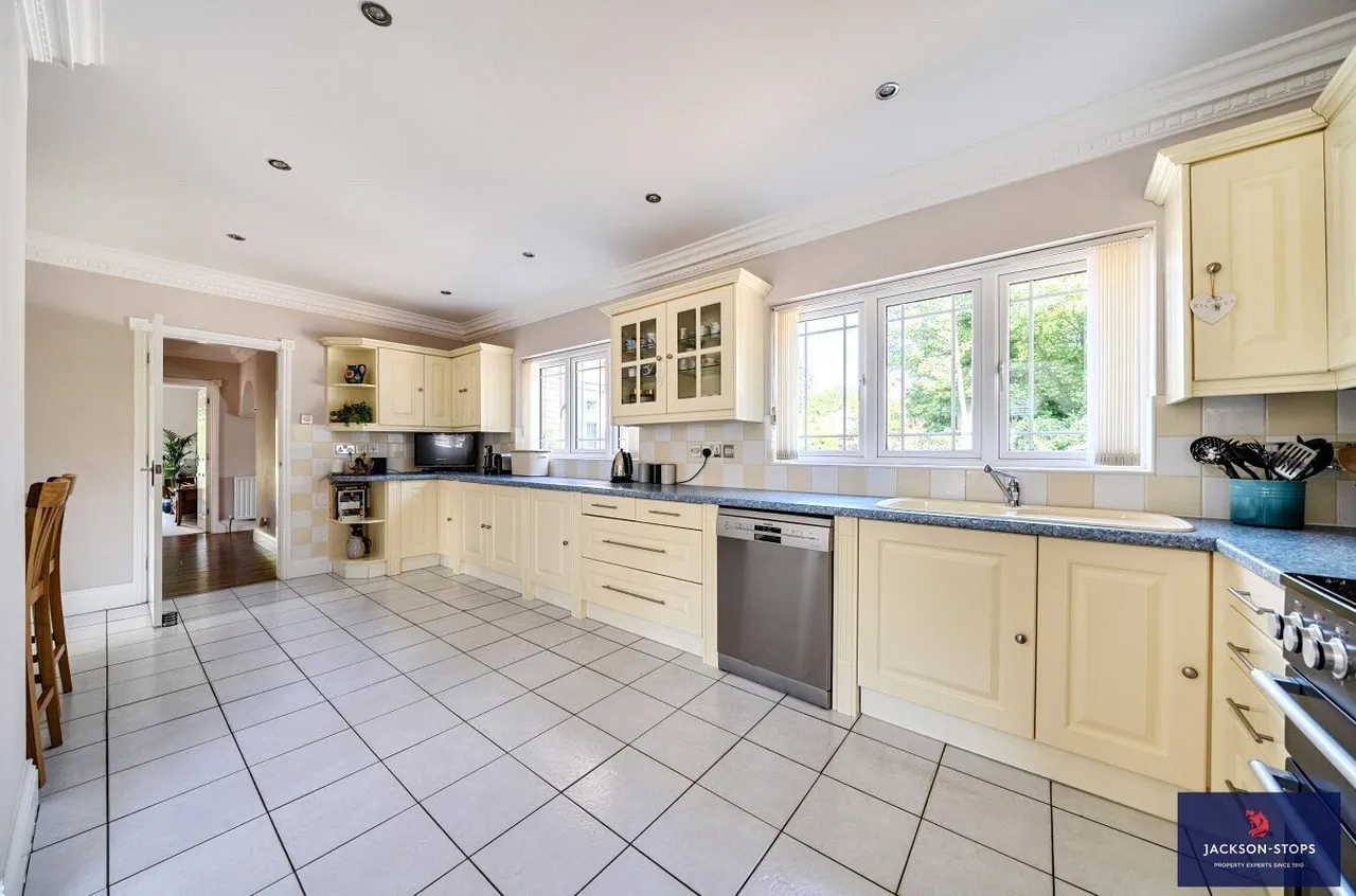 Anchor Drive, Northampton, NN2, photo 11