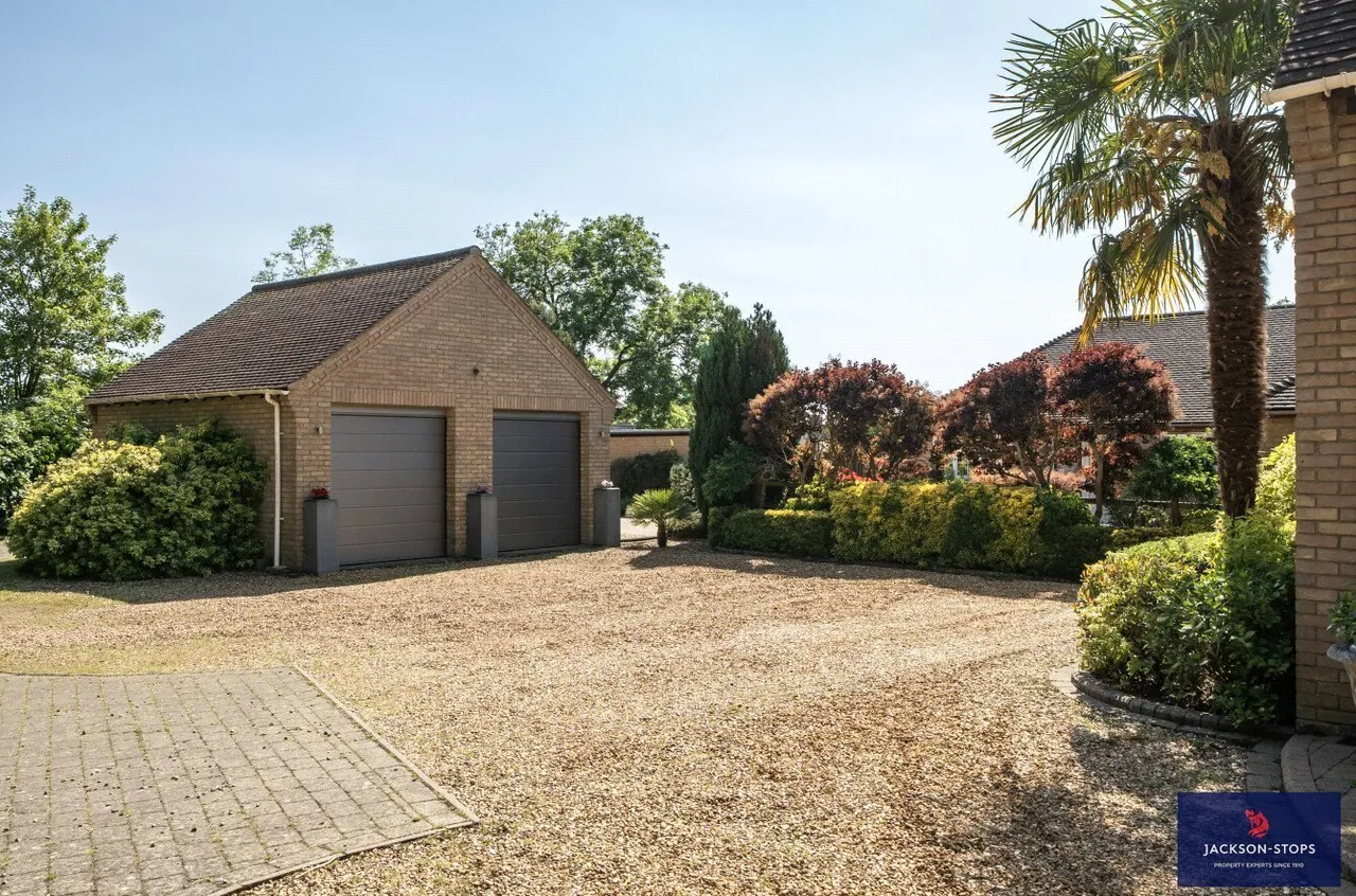 Anchor Drive, Northampton, NN2, photo 30