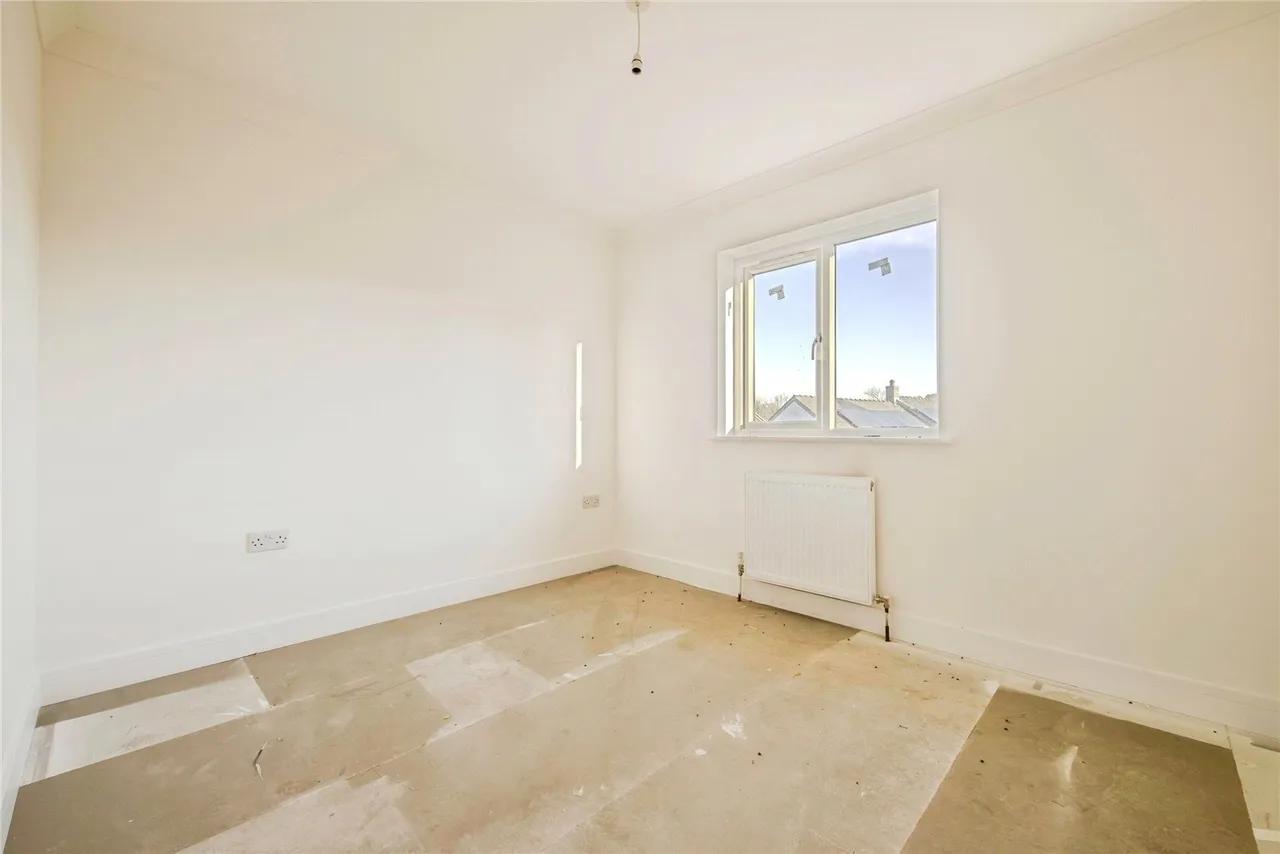 Barn Hill Lane, New Inn, SA39, photo 8
