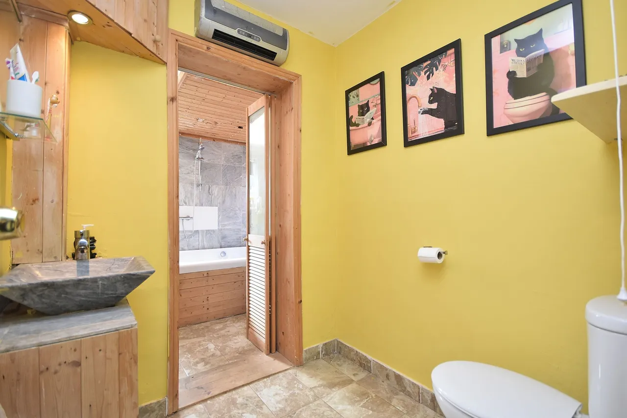 Franciscan Close, Rushden, NN10, photo 12