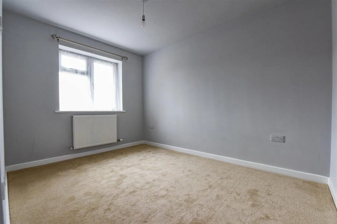 Gloucester Road, Newtown, GL13, photo 10