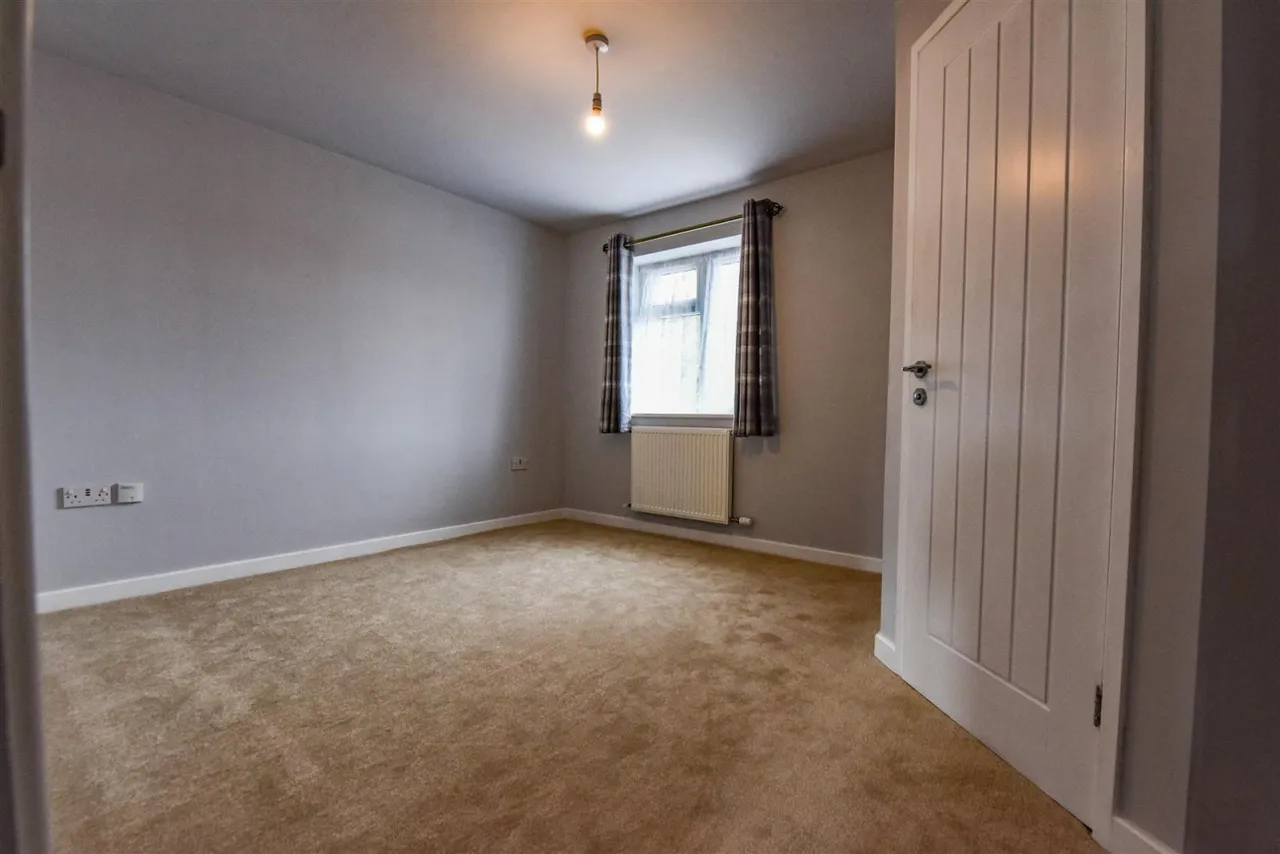 Gloucester Road, Newtown, GL13, photo 14