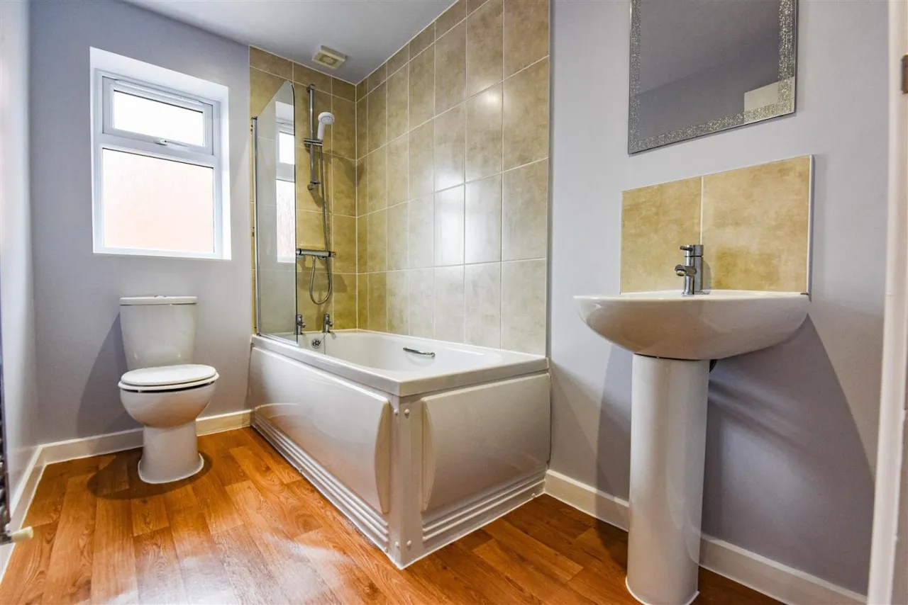 Gloucester Road, Newtown, GL13, photo 11