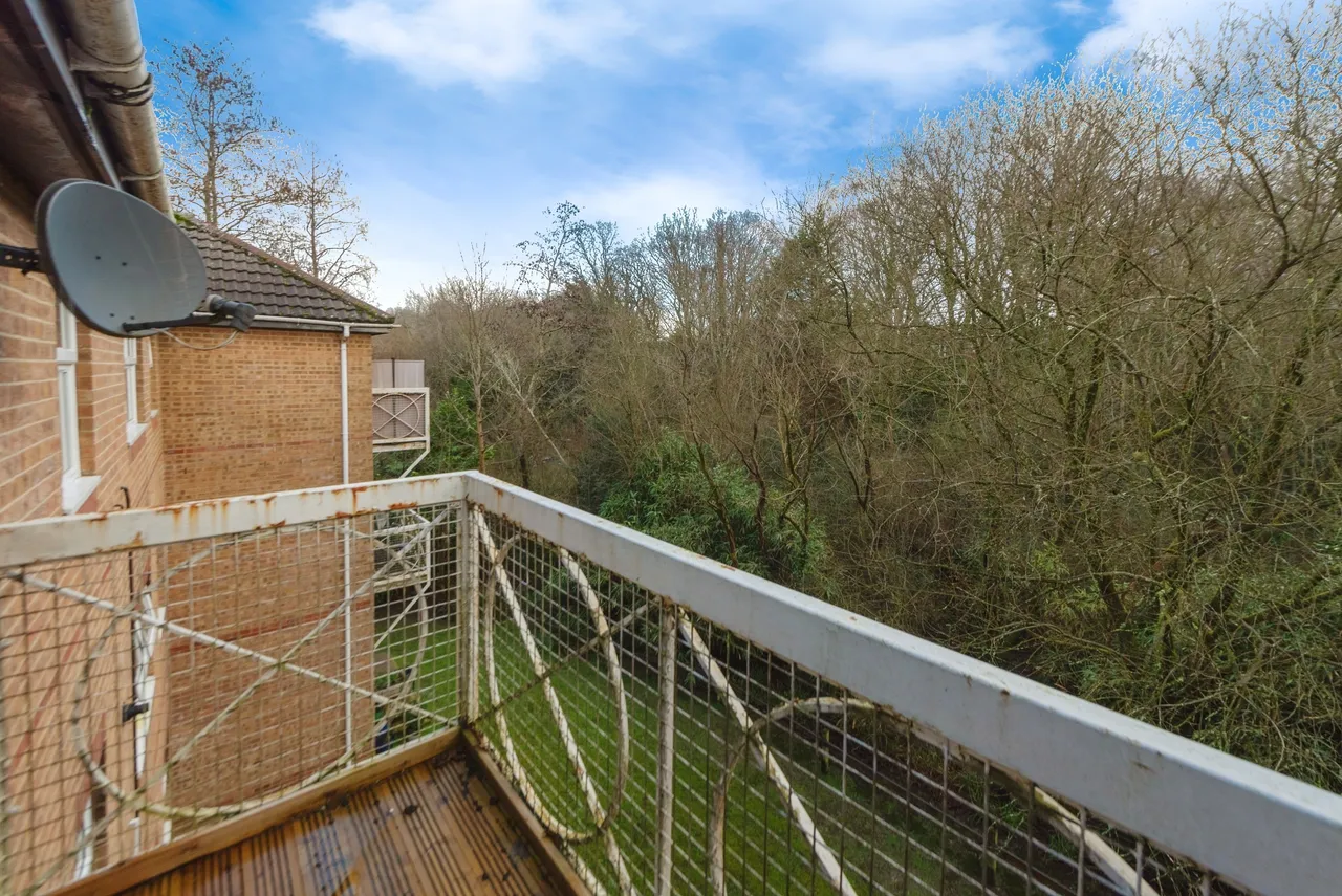 Middle Road, Southampton, SO19, photo 2