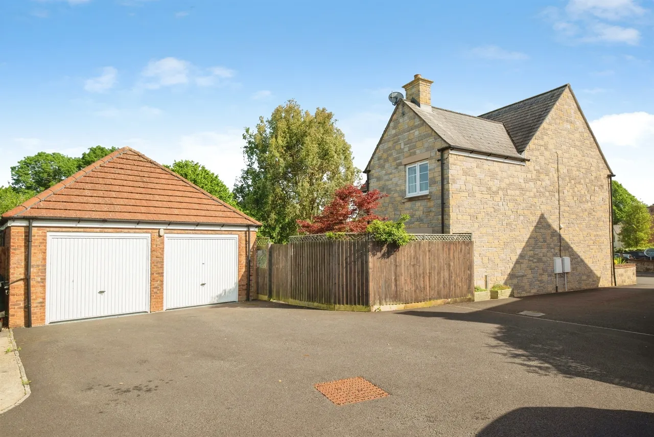 Merton Green CALDICOT, NP26, photo 5