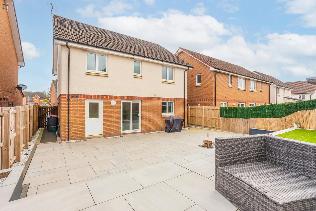Caulstran Road, Dumfries, DG2, photo 32