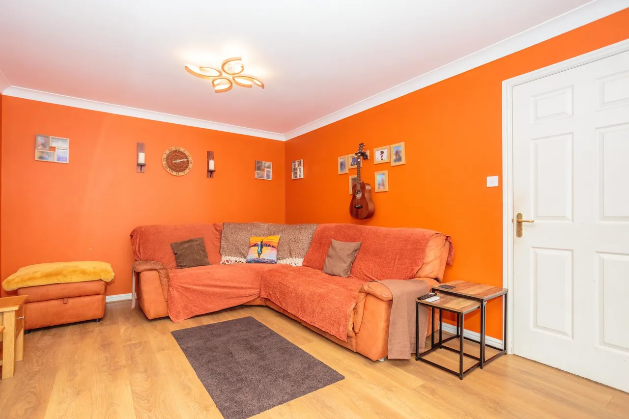 Caulstran Road, Dumfries, DG2, photo 6