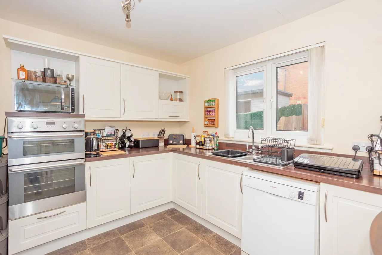 Caulstran Road, Dumfries, DG2, photo 8