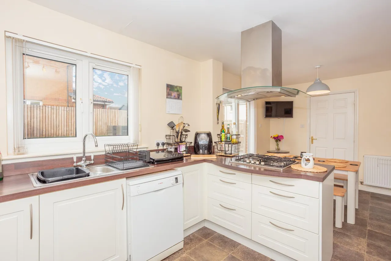 Caulstran Road, Dumfries, DG2, photo 9