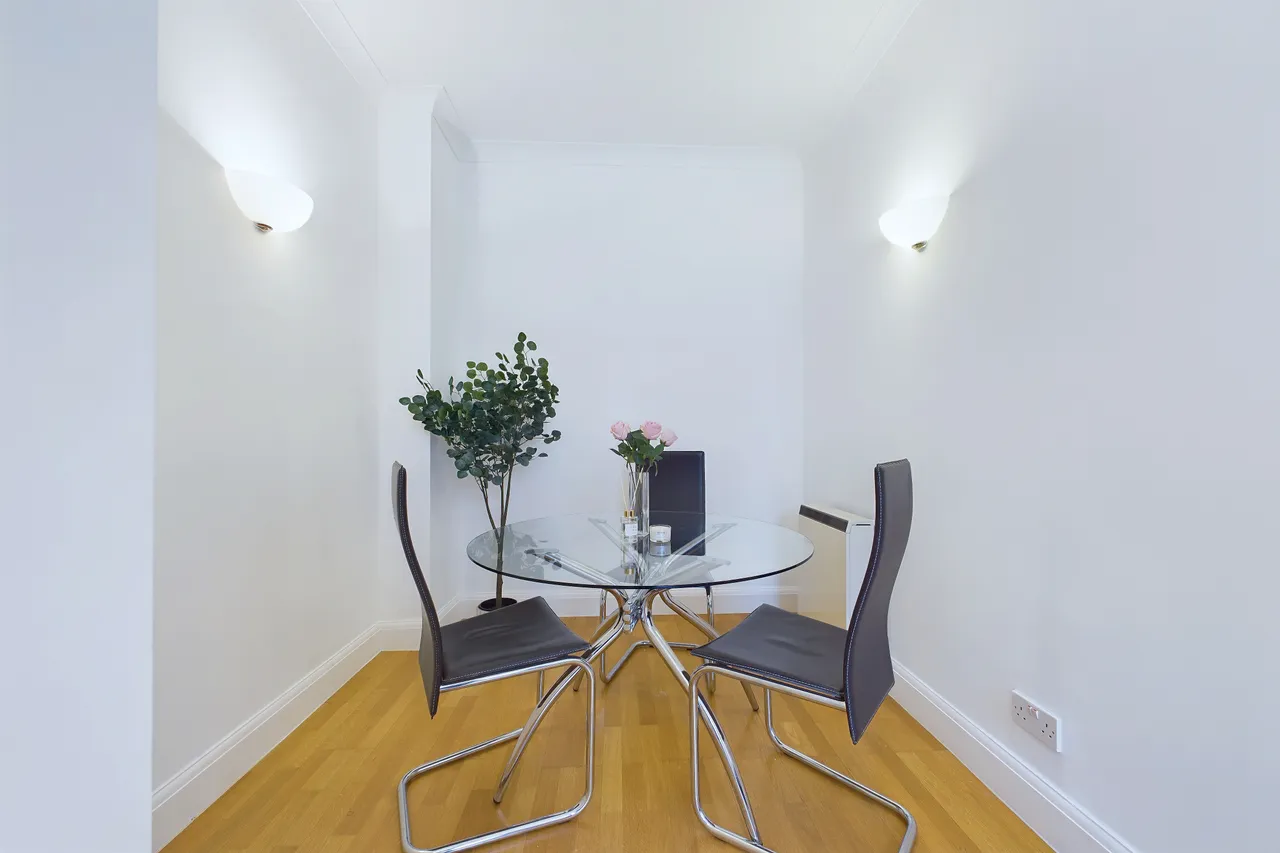 Belvedere Road, London, SE1, photo 16