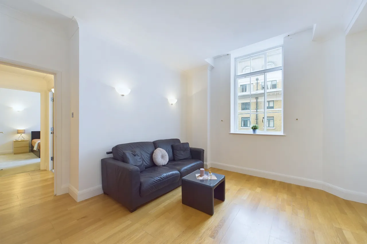 Belvedere Road, London, SE1, photo 11