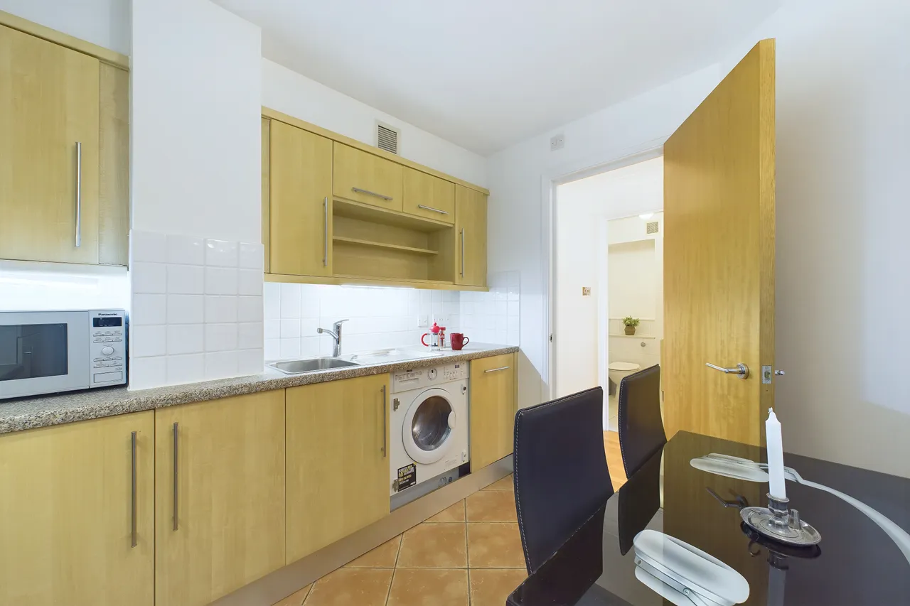 Belvedere Road, London, SE1, photo 12