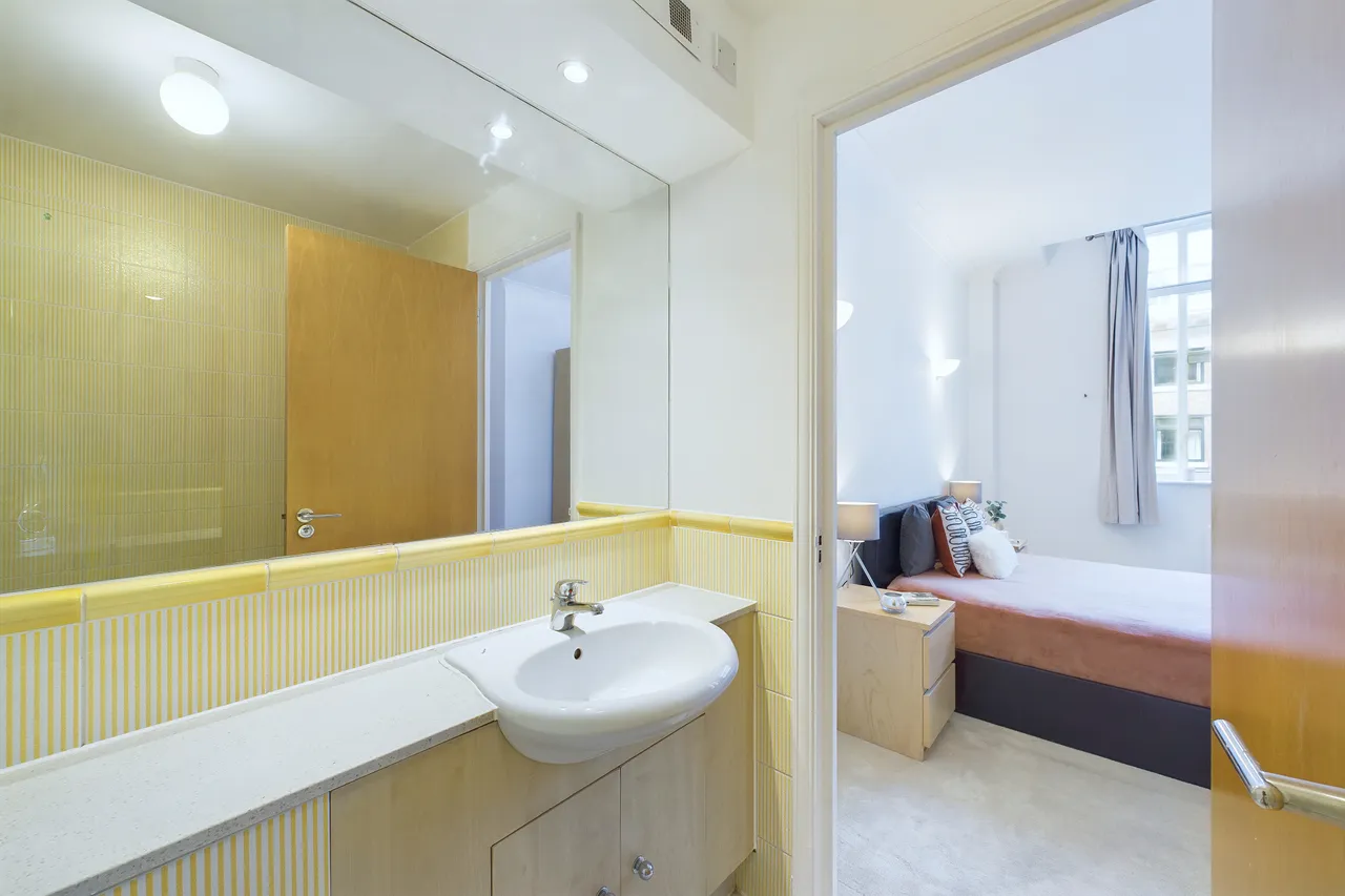 Belvedere Road, London, SE1, photo 8