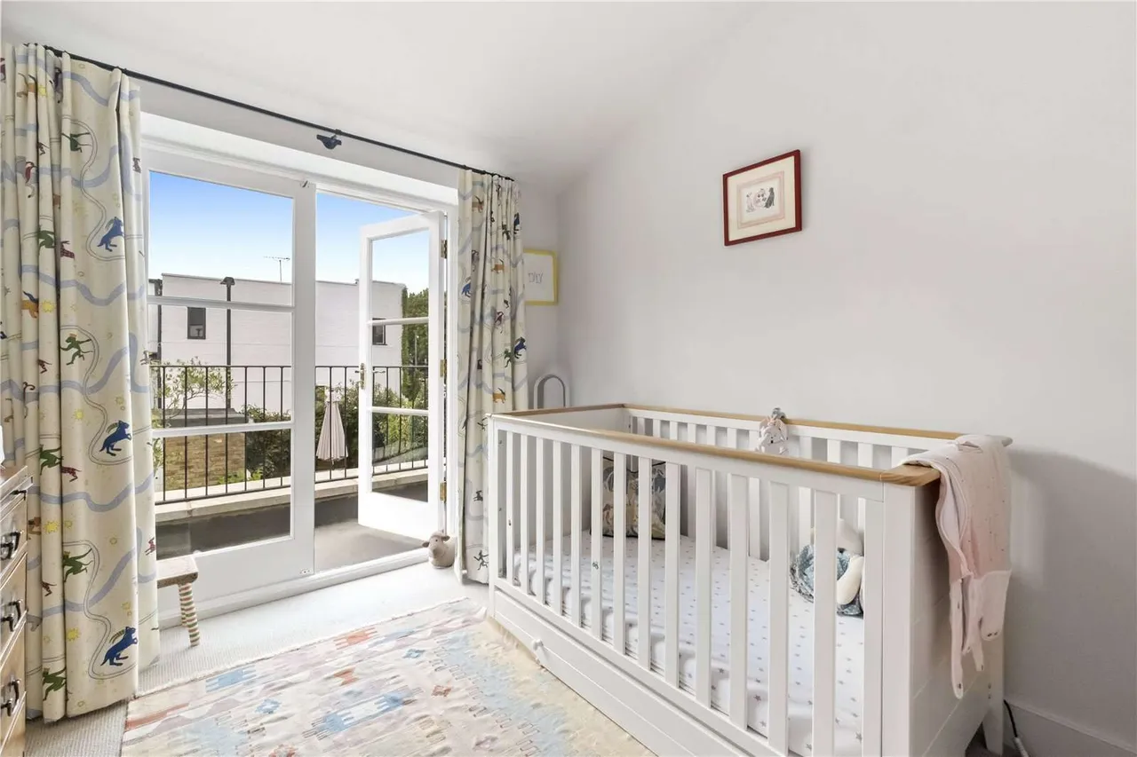 Lillian Road, Barnes, London, SW13 9JG, photo 10