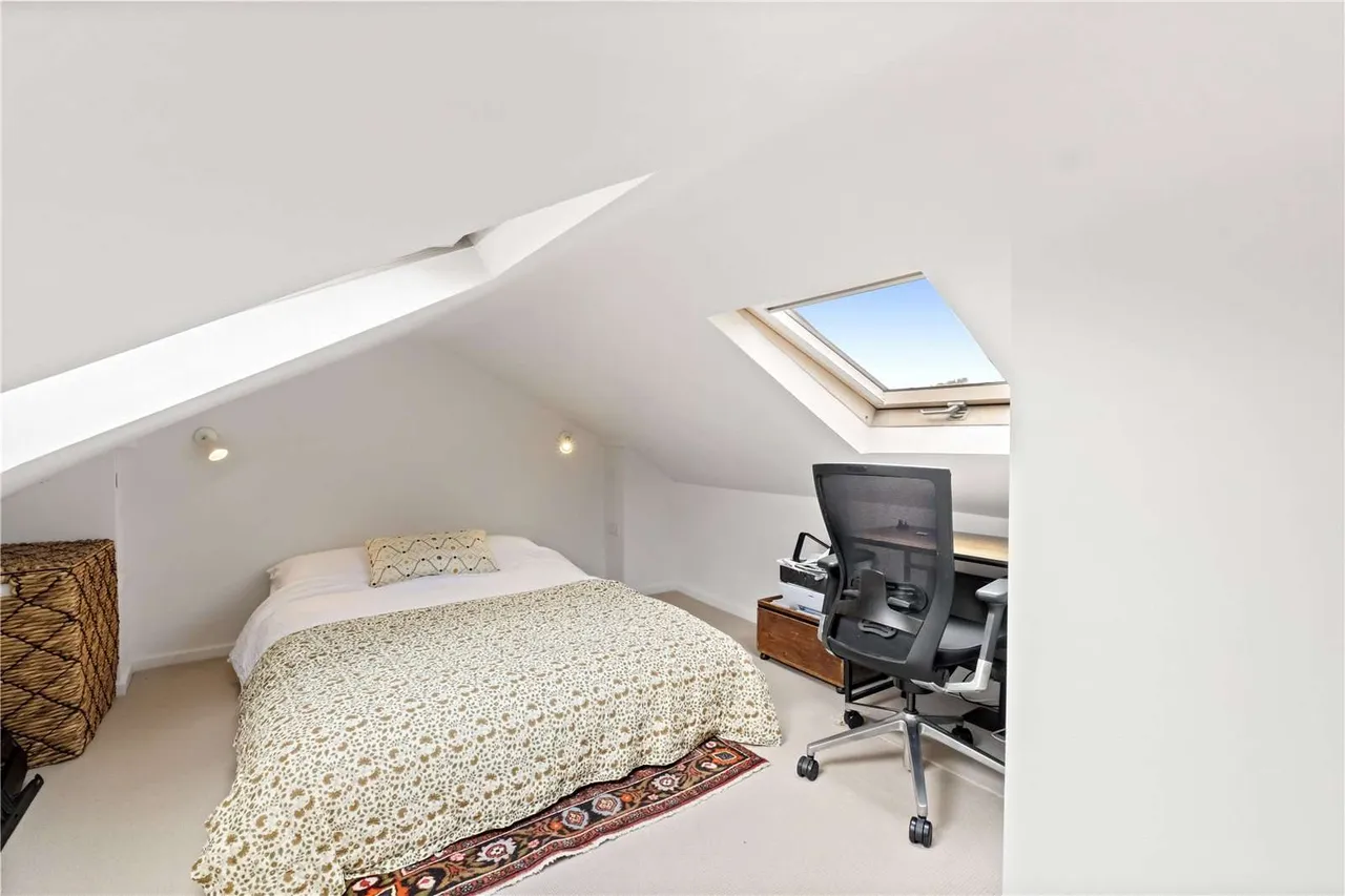 Lillian Road, Barnes, London, SW13 9JG, photo 11