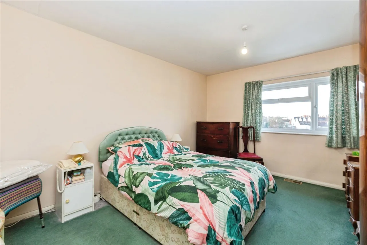 Walton Road, Aylesbury, Buckinghamshire, HP21, photo 6