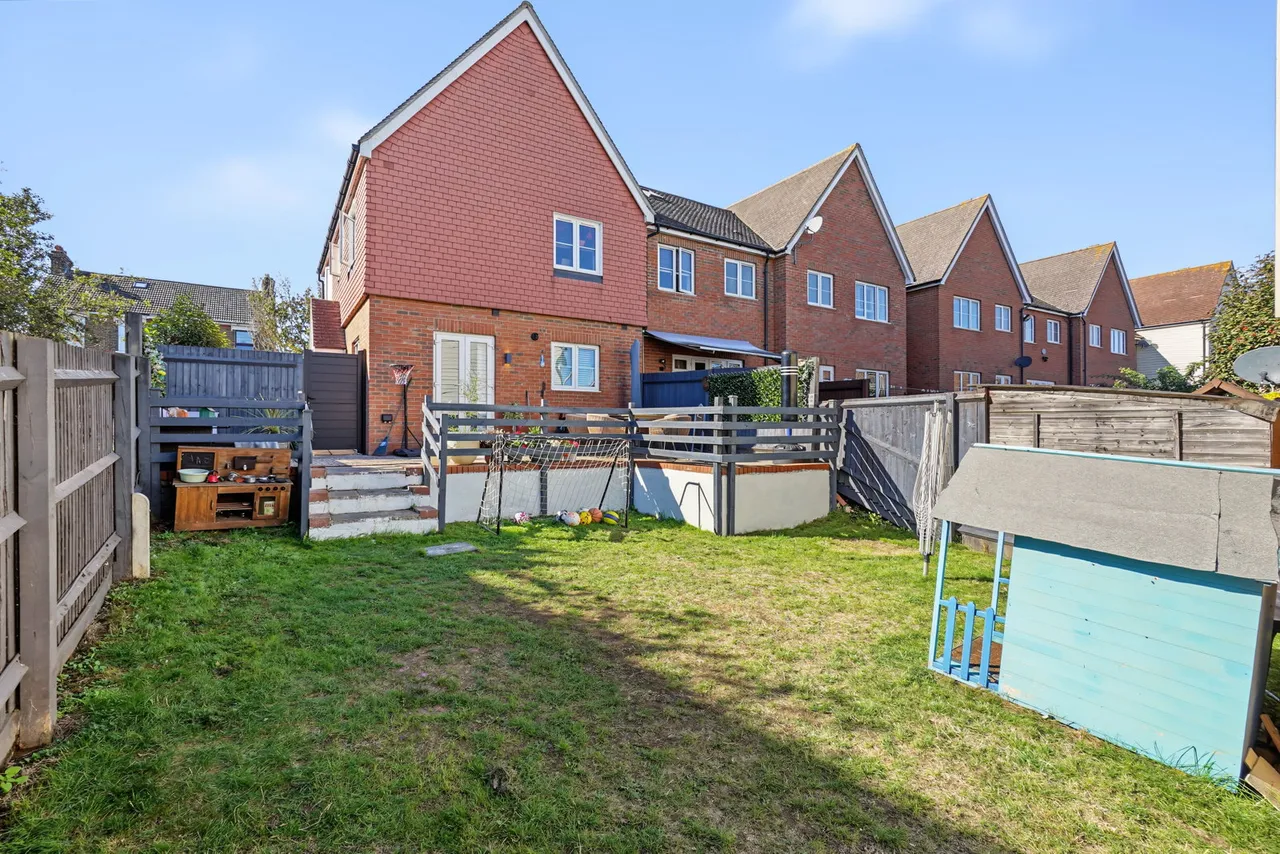 Bells Lane, Hoo, ME3, photo 19
