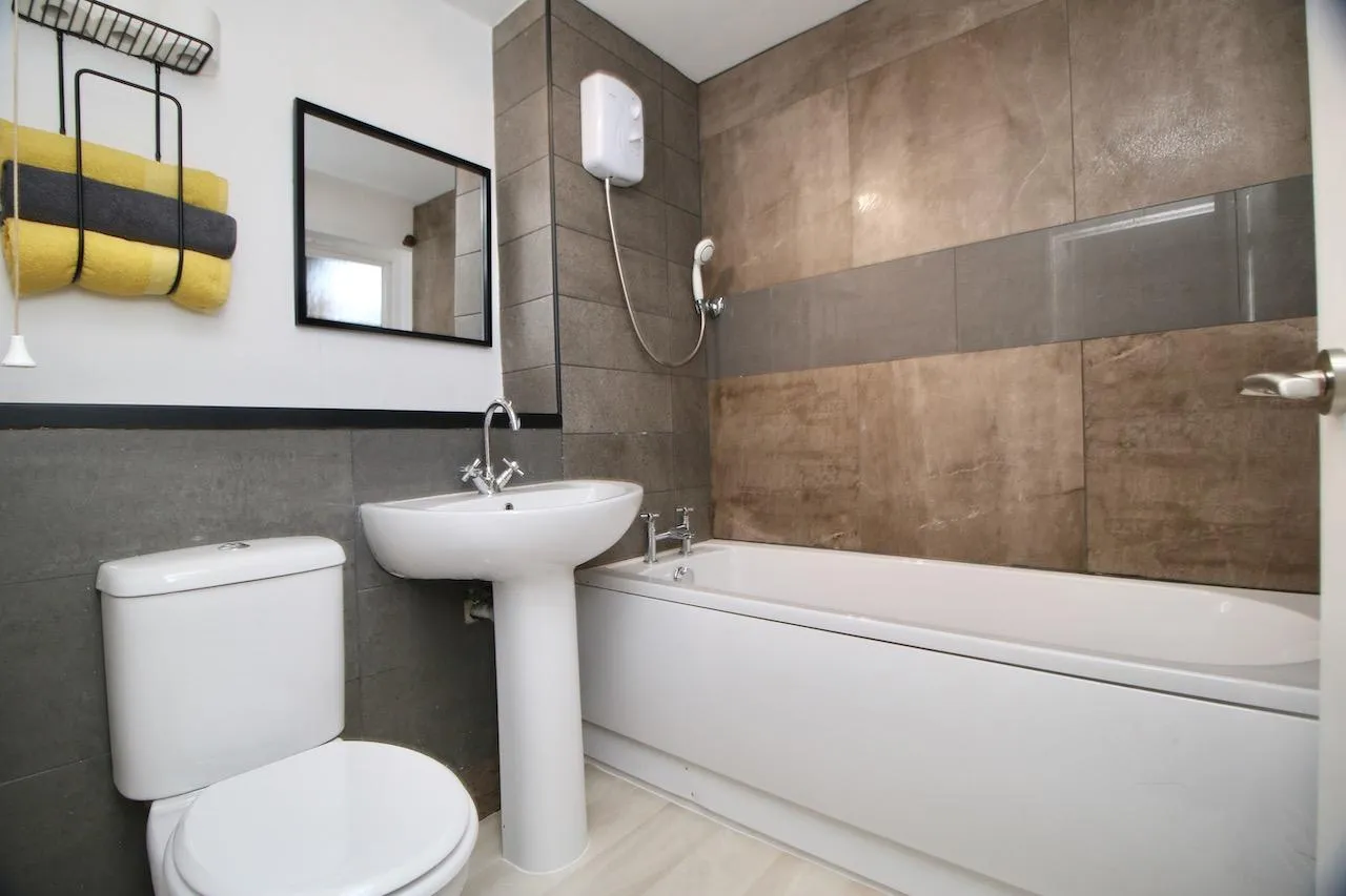Cedar Road, Cumbernauld, G67 3AS, photo 9